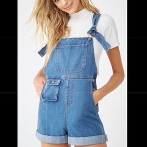 Overall shorts